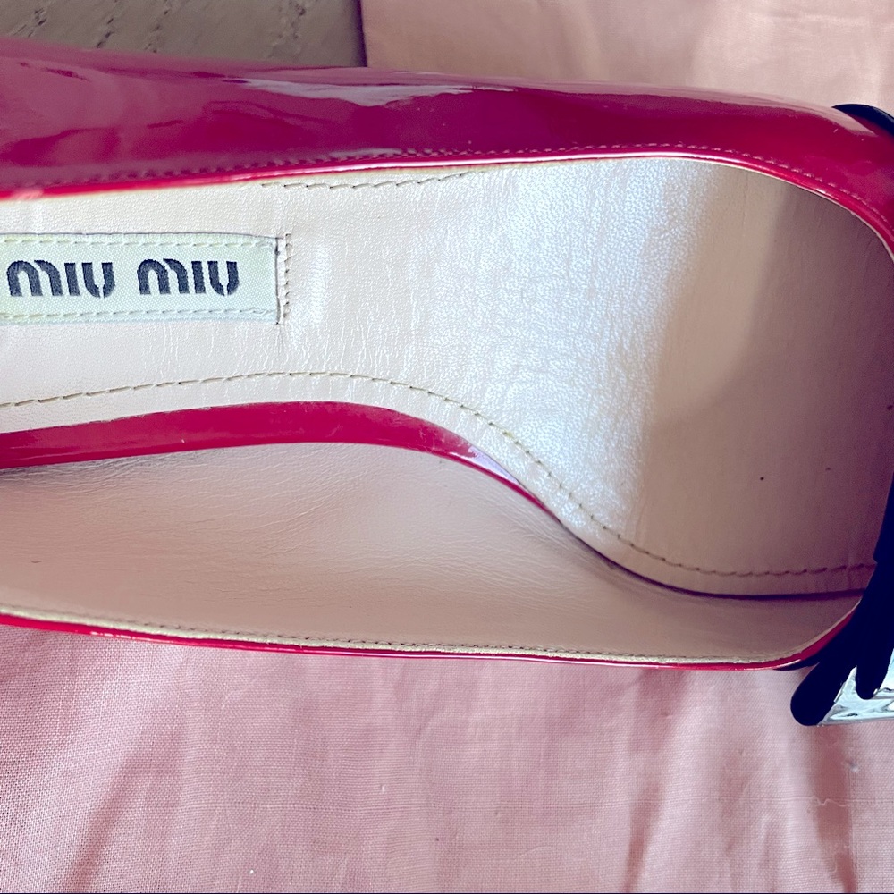 Like New Miu Miu Pointed Toe Patent Leather Flats - image 4